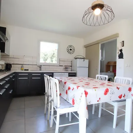 L'oree Du Bois Livron