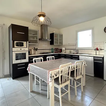 L'oree Du Bois Livron