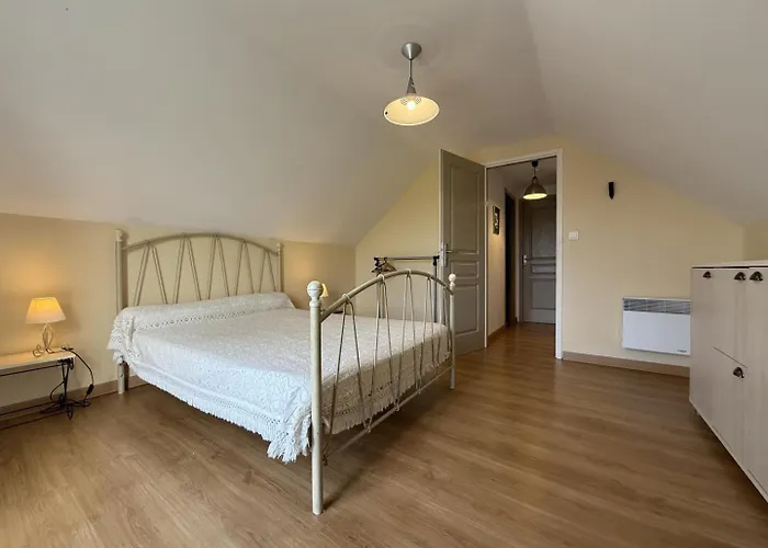 L'oree Du Bois Livron