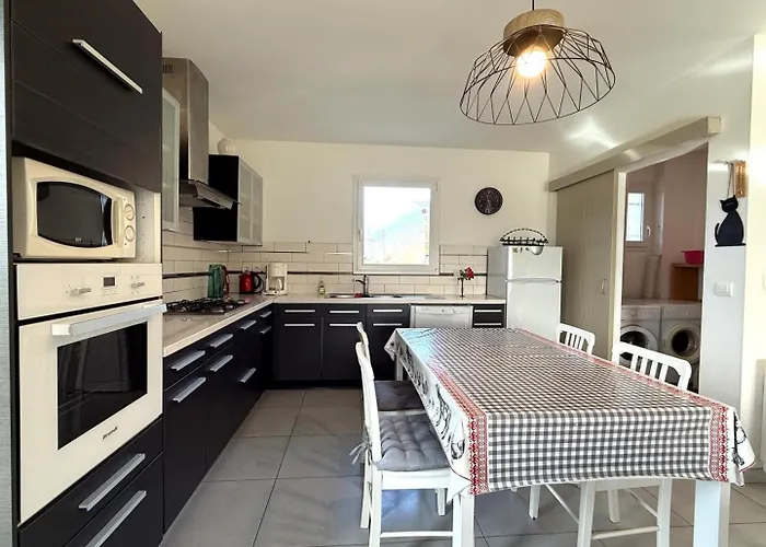 L'oree Du Bois Livron